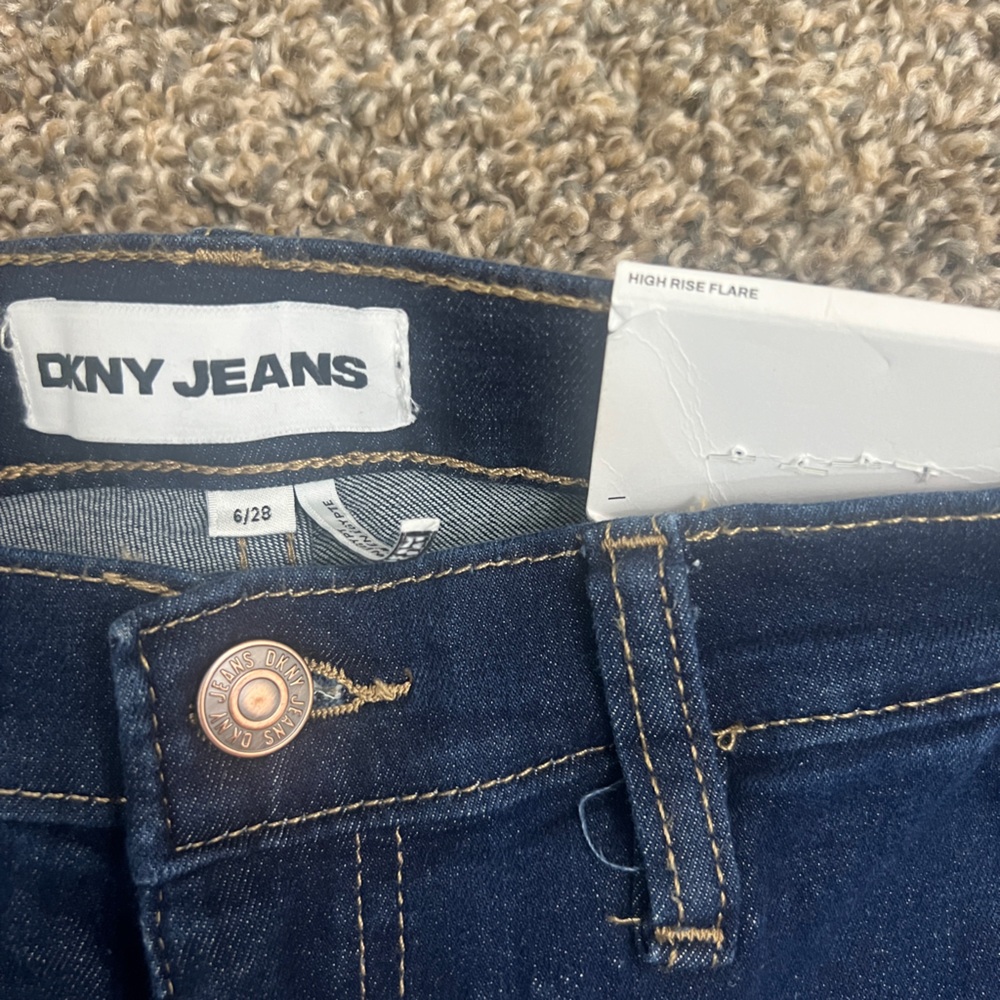 DKNY Chic Blue Denim High rise Flare 80’s Inspired Jeans - Picture 5 of 7